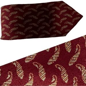 Emporio Armani Vintage Tie 57” x 3.5” Silk & Viscose Blend for a Textured Feel